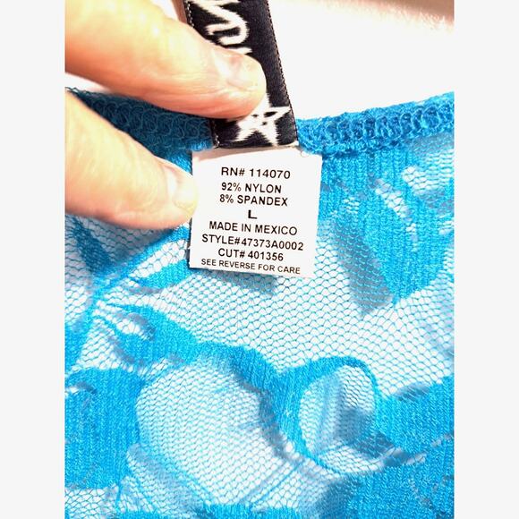 Ransom Sheer Netting Top with Fleur de Lis Design Blue Size Large Short Sleeve - Picture 4 of 5